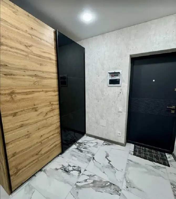 Фото Зняти 1 кімнатну квартиру, Причальна вул.  Київ в довгострокову оренду, ціна: 31600 грн, код 3155