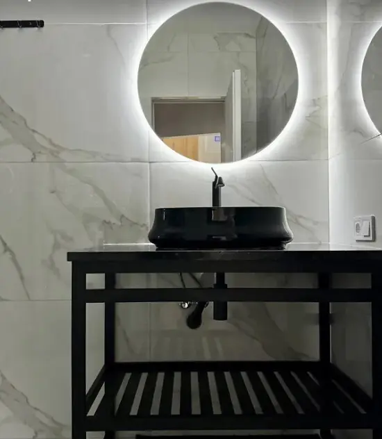 Фото Зняти 1 кімнатну квартиру, Причальна вул.  Київ в довгострокову оренду, ціна: 31600 грн, код 3155