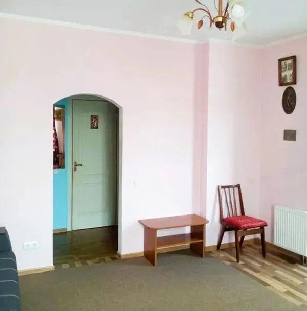Фото Продаю 1-комнатную квартиру, 37 кв. м, Светлая ул. 3д Киев, цена: 70000 $, код 3156