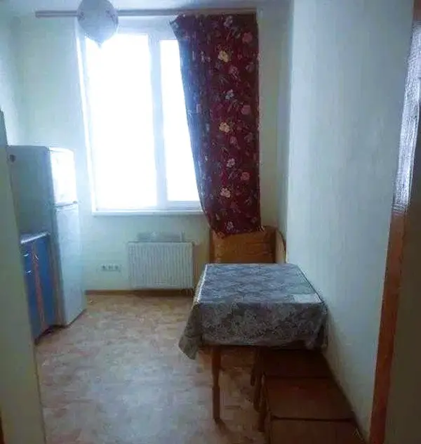 Фото Продаю 1-комнатную квартиру, 37 кв. м, Светлая ул. 3д Киев, цена: 70000 $, код 3156