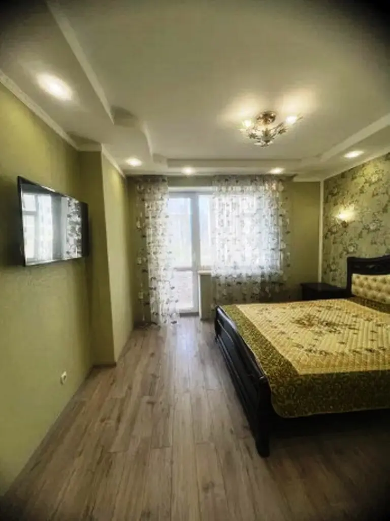 Фото Продаю 2-комнатную квартиру, 82 кв. м, Ревуцкого ул. 9 Киев, цена: 125000 $, код 3157