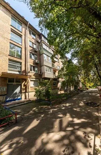 Фото Продаю 2 кімнатну квартиру, 47 кв. м, Німанська вул. 2 Київ, ціна: 104000 $, код 3173