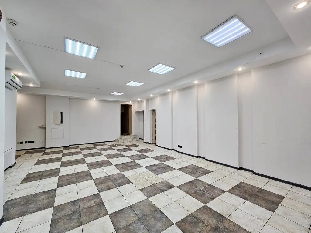 Фото Rent an office, Dmytra Bahaliia Street (Pozharskoho Street) 4 Kyiv for long-term rent, price: 40000 UAH, code 3175