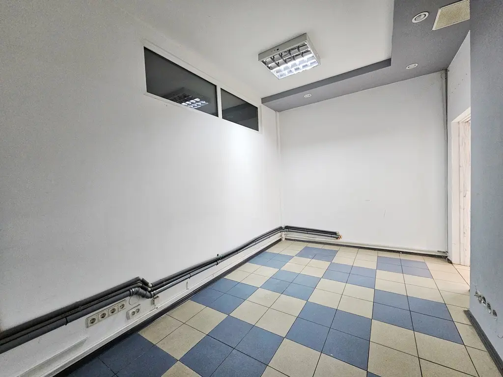 Фото Rent an office, Dmytra Bahaliia Street (Pozharskoho Street) 4 Kyiv for long-term rent, price: 40000 UAH, code 3175
