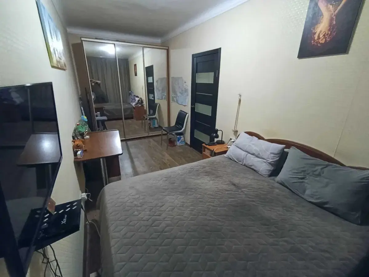 Фото Продаю 2 кімнатну квартиру, 41 кв. м, Науки просп. 74 Київ, ціна: 63000 $, код 3198