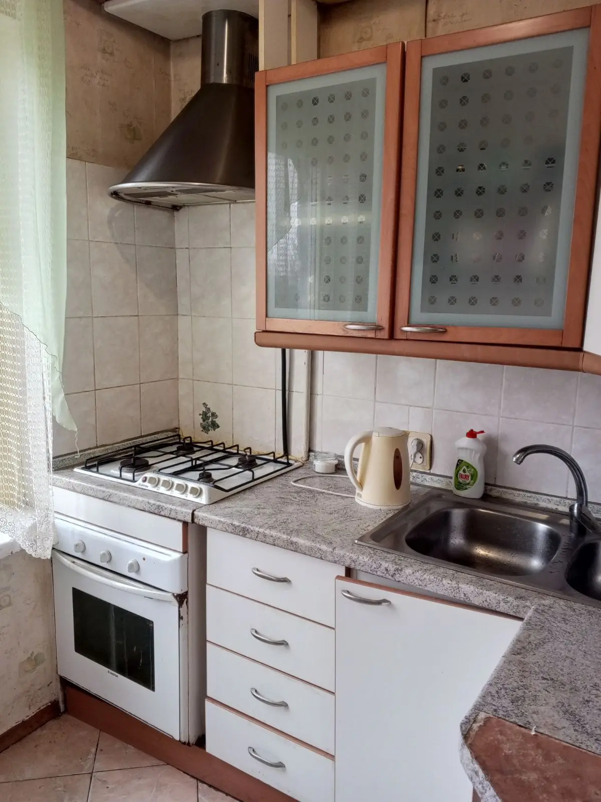 Фото Зняти 2 кімнатну квартиру, Зодчих вул. 4 Київ в довгострокову оренду, ціна: 10500 UAH, код 3200