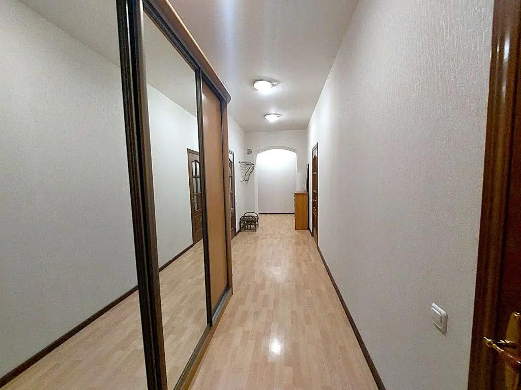 Фото Зняти 2 кімнатну квартиру, Катерининська пл. 5 Одеса в довгострокову оренду, ціна: 15000 UAH, код 3201