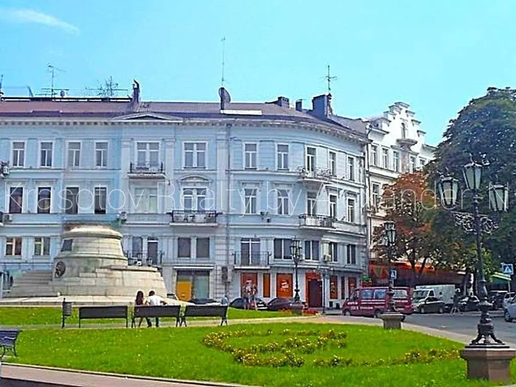 Фото Зняти 2 кімнатну квартиру, Катерининська пл. 5 Одеса в довгострокову оренду, ціна: 15000 UAH, код 3201