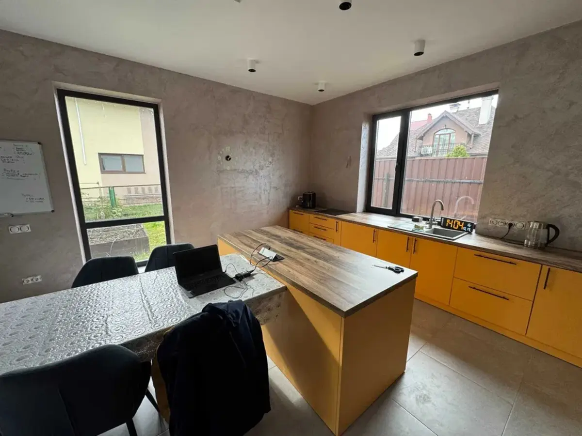 Фото Selling a house, 140 sq.m., Hazoprovidna Street  Kyiv, price: 240000 $, code 3207