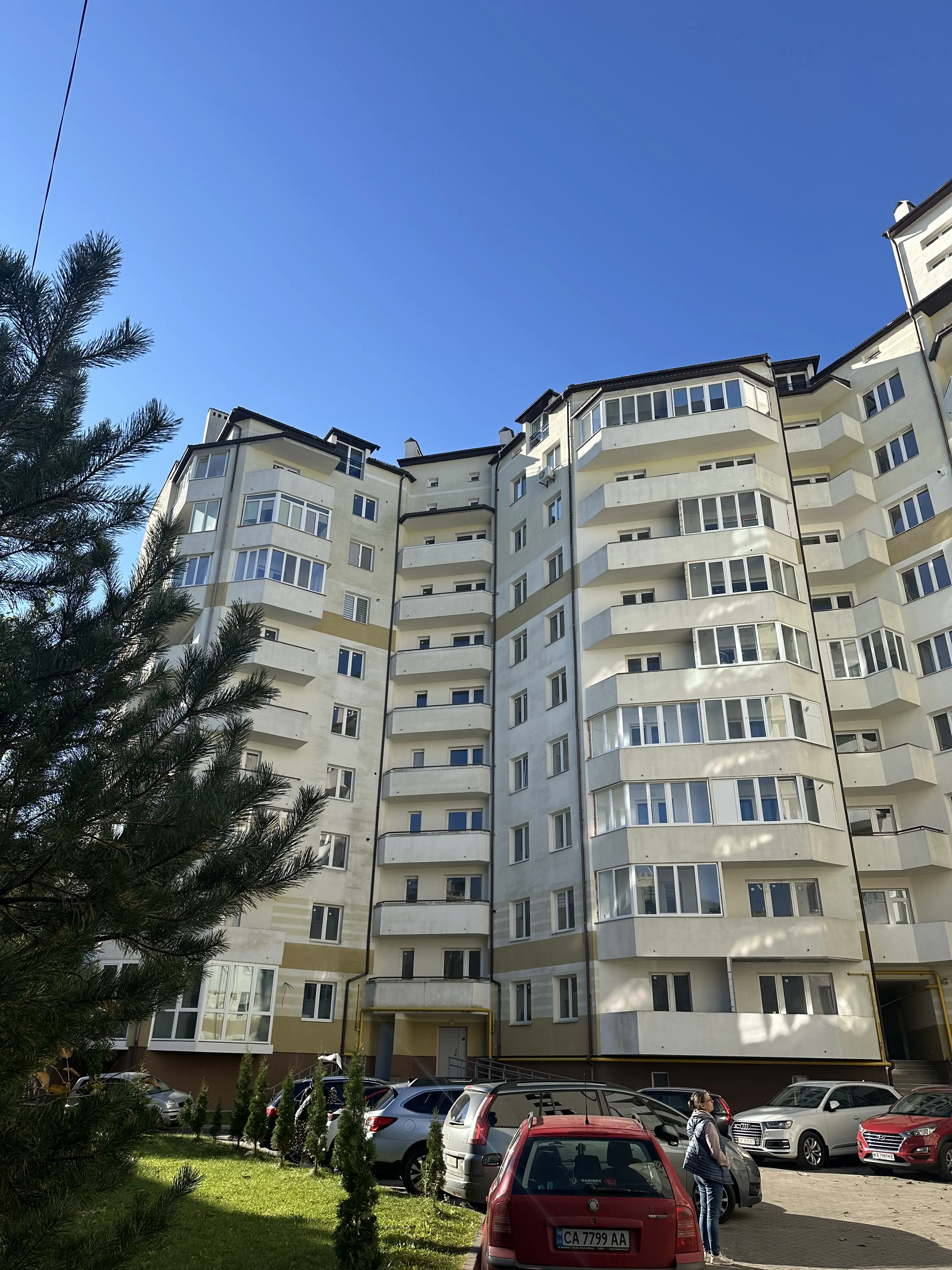 Фото Продаю 2 кімнатну квартиру, 93.5 кв. м, 50-річчя УПА вул.  Моршин, ціна: 84150 $, код 3216