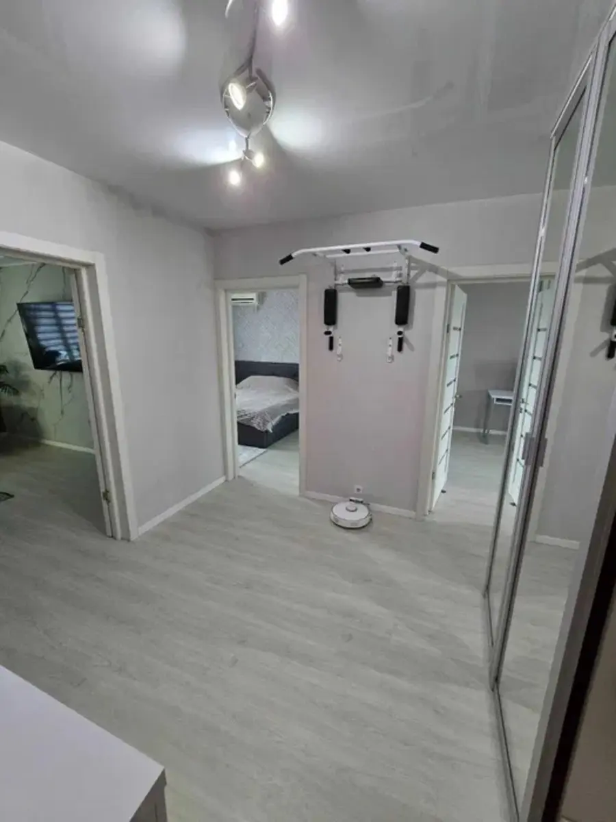 Фото Selling a 3-room apartment, 74 sq.m., Akademika Zabolotnoho Street 12 Kyiv, price: 118000 $, code 3220