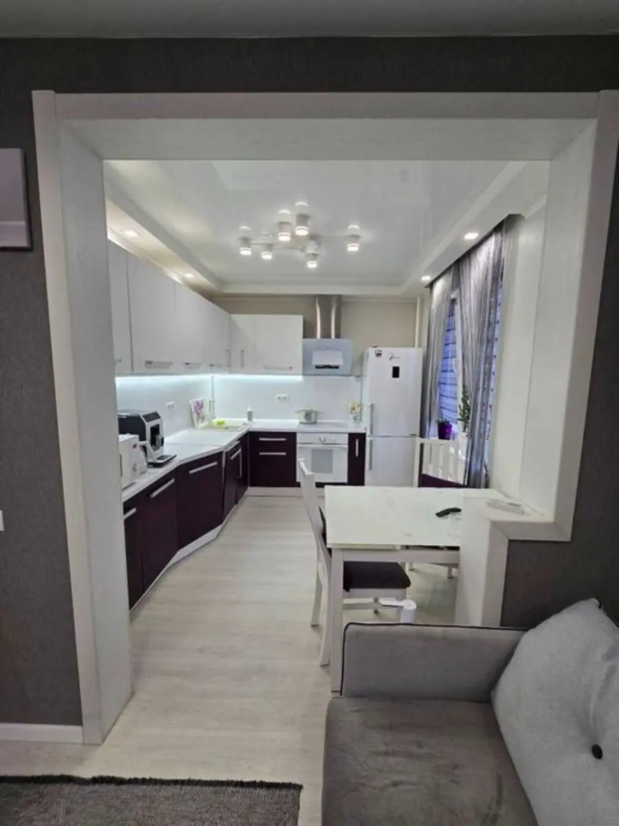 Фото Selling a 3-room apartment, 74 sq.m., Akademika Zabolotnoho Street 12 Kyiv, price: 118000 $, code 3220