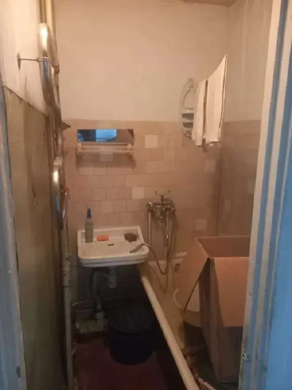 Фото Продаю 2 кімнатну квартиру, 50 кв. м, Соборності просп. (Возз’єднання) 11 Київ, ціна: 45500 UAH, код 3225