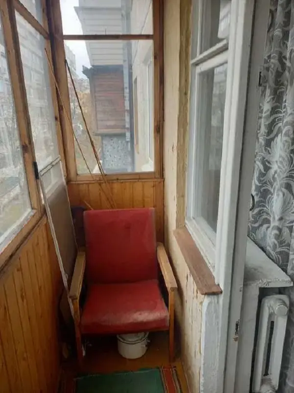 Фото Продаю 2 кімнатну квартиру, 50 кв. м, Соборності просп. (Возз’єднання) 11 Київ, ціна: 45500 UAH, код 3225