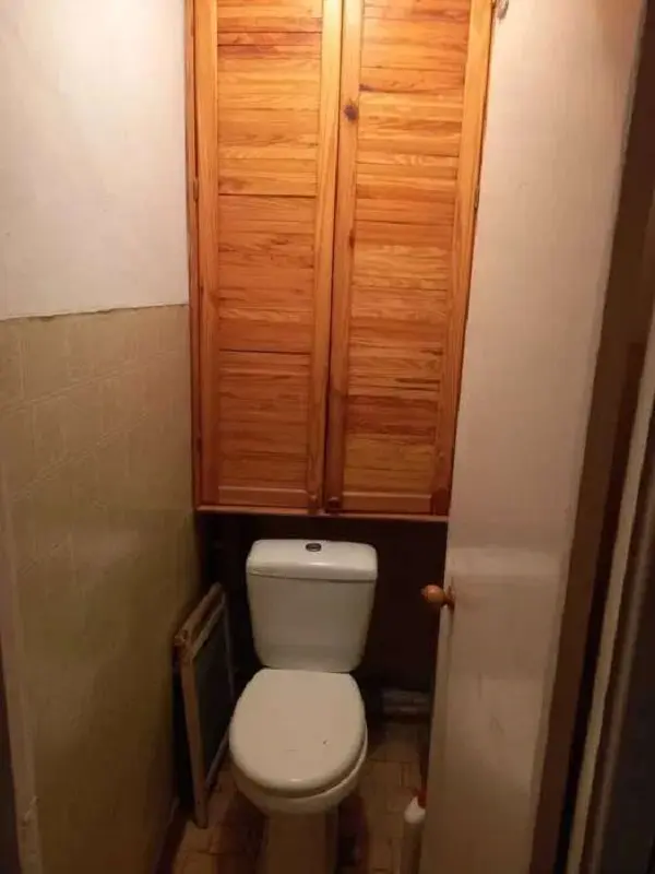 Фото Продаю 2 кімнатну квартиру, 50 кв. м, Соборності просп. (Возз’єднання) 11 Київ, ціна: 45500 UAH, код 3225