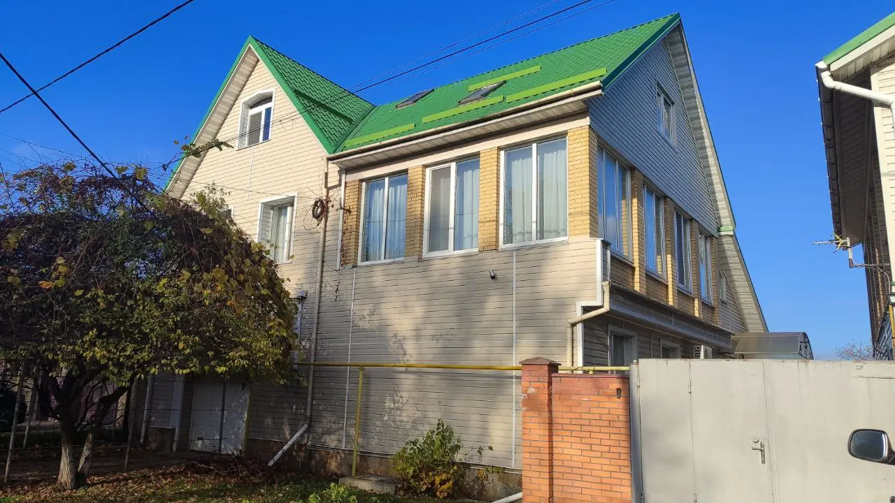 Фото Продаю дом, 320 кв. м, Киевский шлях ул. (Ленина)  Великая Александровка, цена: 210000 $, код 3233