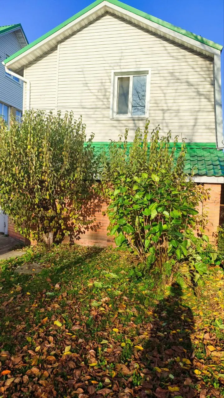 Фото Продаю дом, 320 кв. м, Киевский шлях ул. (Ленина)  Великая Александровка, цена: 210000 $, код 3233