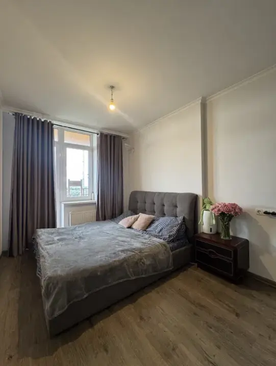 Фото Selling a 1-room apartment, 48 sq.m., Zhabotynskoho Street  Odesa, price: 64500 $, code 3235