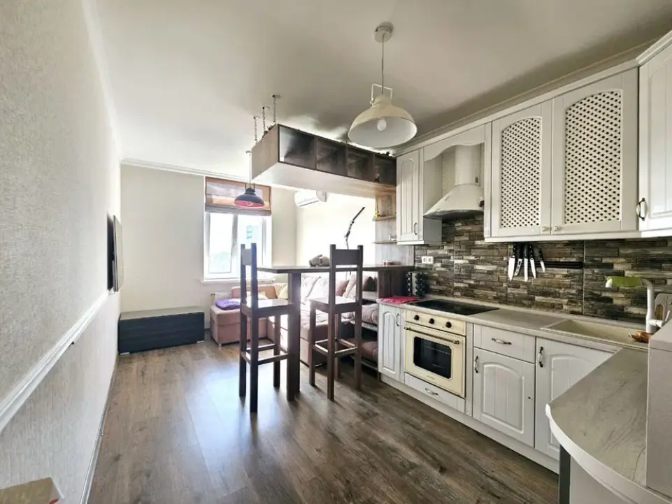 Фото Selling a 1-room apartment, 48 sq.m., Zhabotynskoho Street  Odesa, price: 64500 $, code 3235