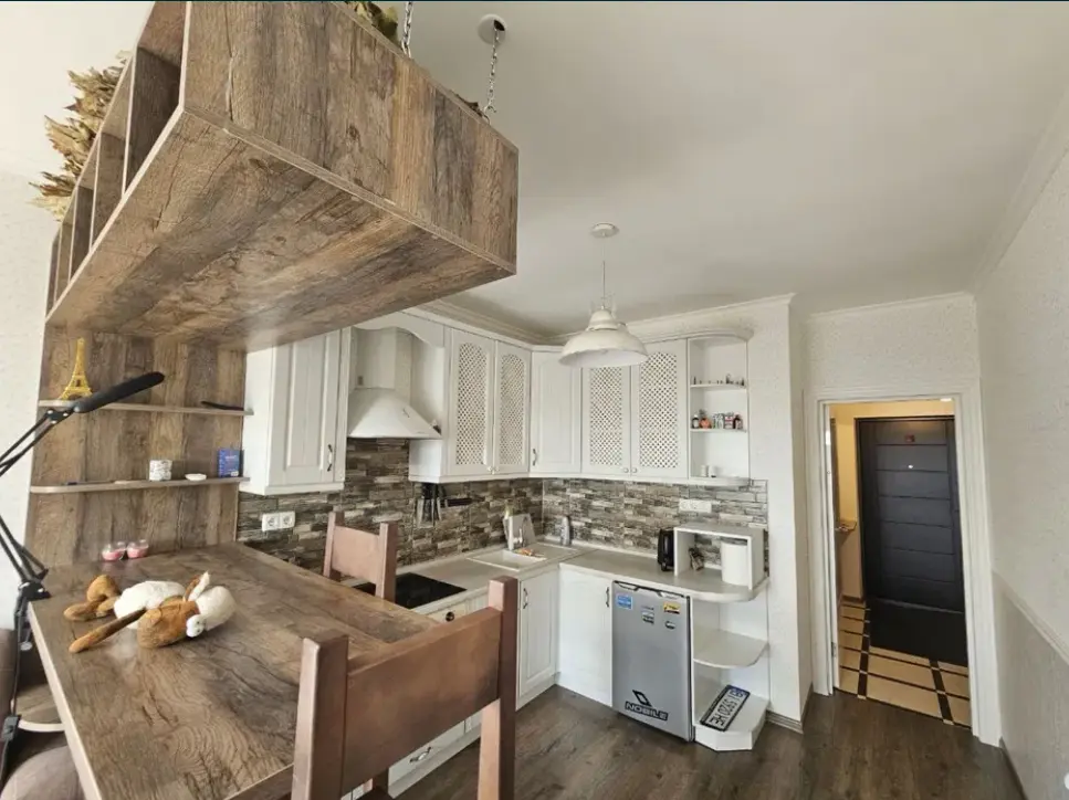 Фото Selling a 1-room apartment, 48 sq.m., Zhabotynskoho Street  Odesa, price: 64500 $, code 3235