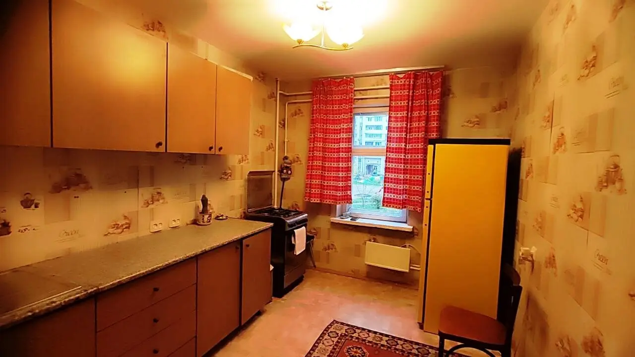 Фото Продаю 2 кімнатну квартиру, 54 кв. м, Драгоманова вул. 22 Київ, ціна: 65000 $, код 3240