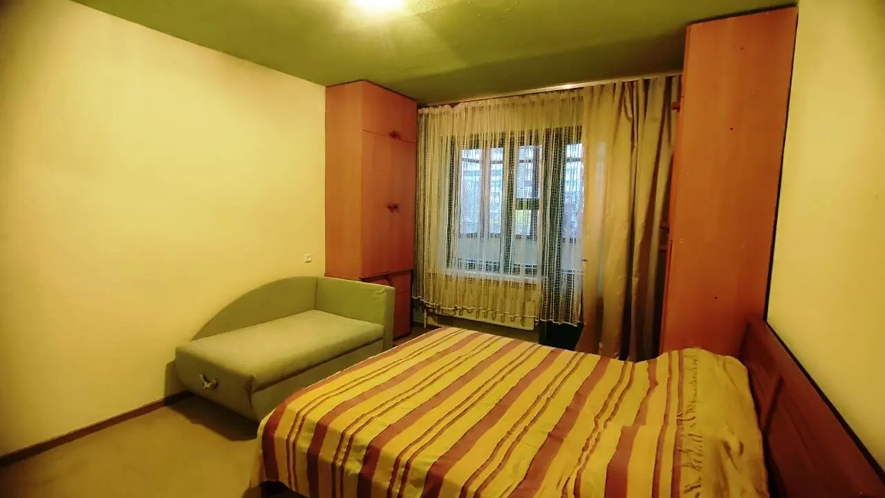 Фото Продаю 2 кімнатну квартиру, 54 кв. м, Драгоманова вул. 22 Київ, ціна: 65000 $, код 3240