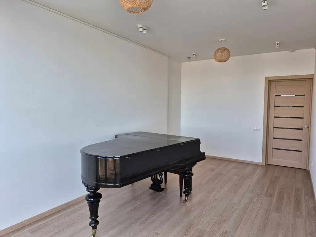 Фото Продаю 3 кімнатну квартиру, 74 кв. м, Соборності просп. (Возз’єднання) 30а Київ, ціна: 170000 $, код 3242