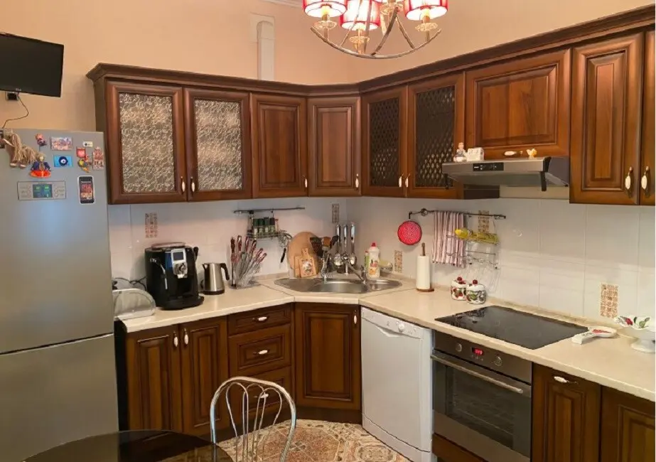 Фото Зняти 3 кімнатну квартиру, Срібнокільська вул.  Київ в довгострокову оренду, ціна: 26000 грн, код 3243