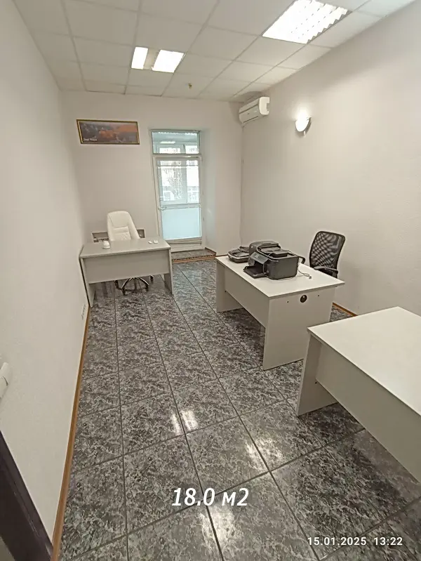 Фото Орендувати офіс, Шота Руставелі вул. 8 Київ в довгострокову оренду, ціна: 1000 $, код 3255