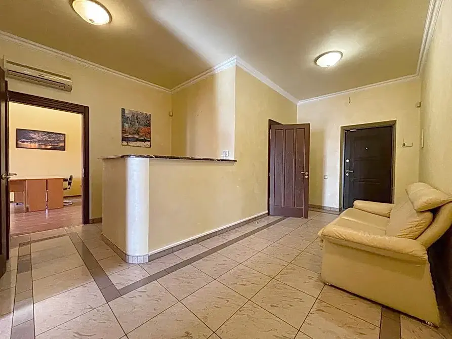 Фото Орендувати офіс, Шота Руставелі вул. 44 Київ в довгострокову оренду, ціна: 63000 UAH, код 3262