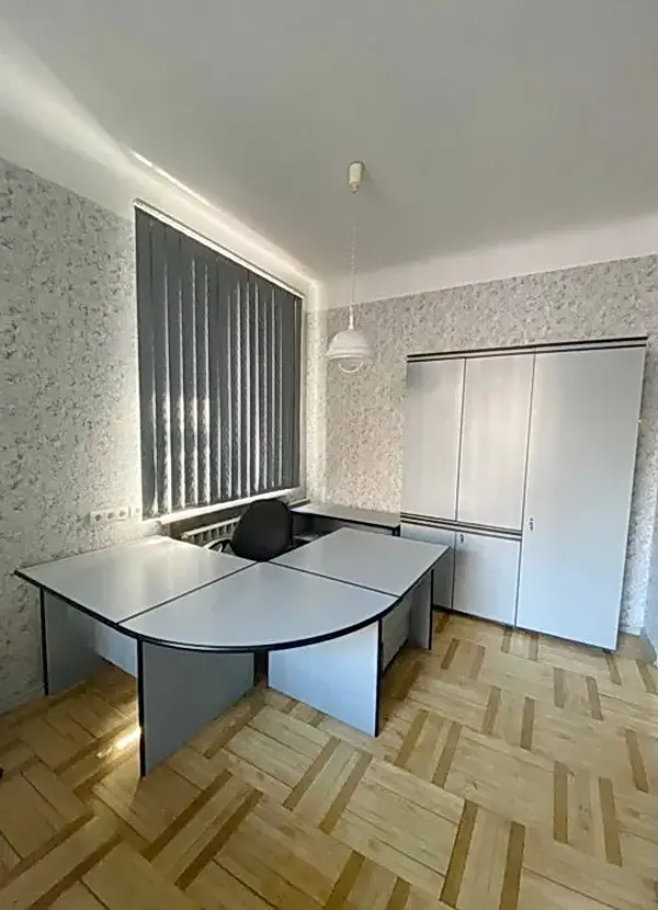 Фото Орендувати офіс, Леоніда Первомайського вул. 9а Київ в довгострокову оренду, ціна: 16000 UAH, код 3263