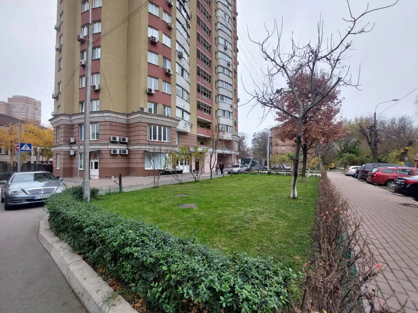 Фото Орендувати офіс, Віктора Забіли вул. 5 Київ в довгострокову оренду, ціна: 37200 грн, код 3264