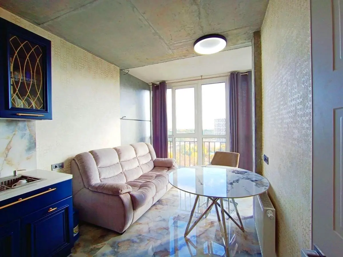 Фото Продаю 1 кімнатну квартиру, 45 кв. м, Академіка Заболотного вул.  Київ, ціна: 95000 $, код 3270