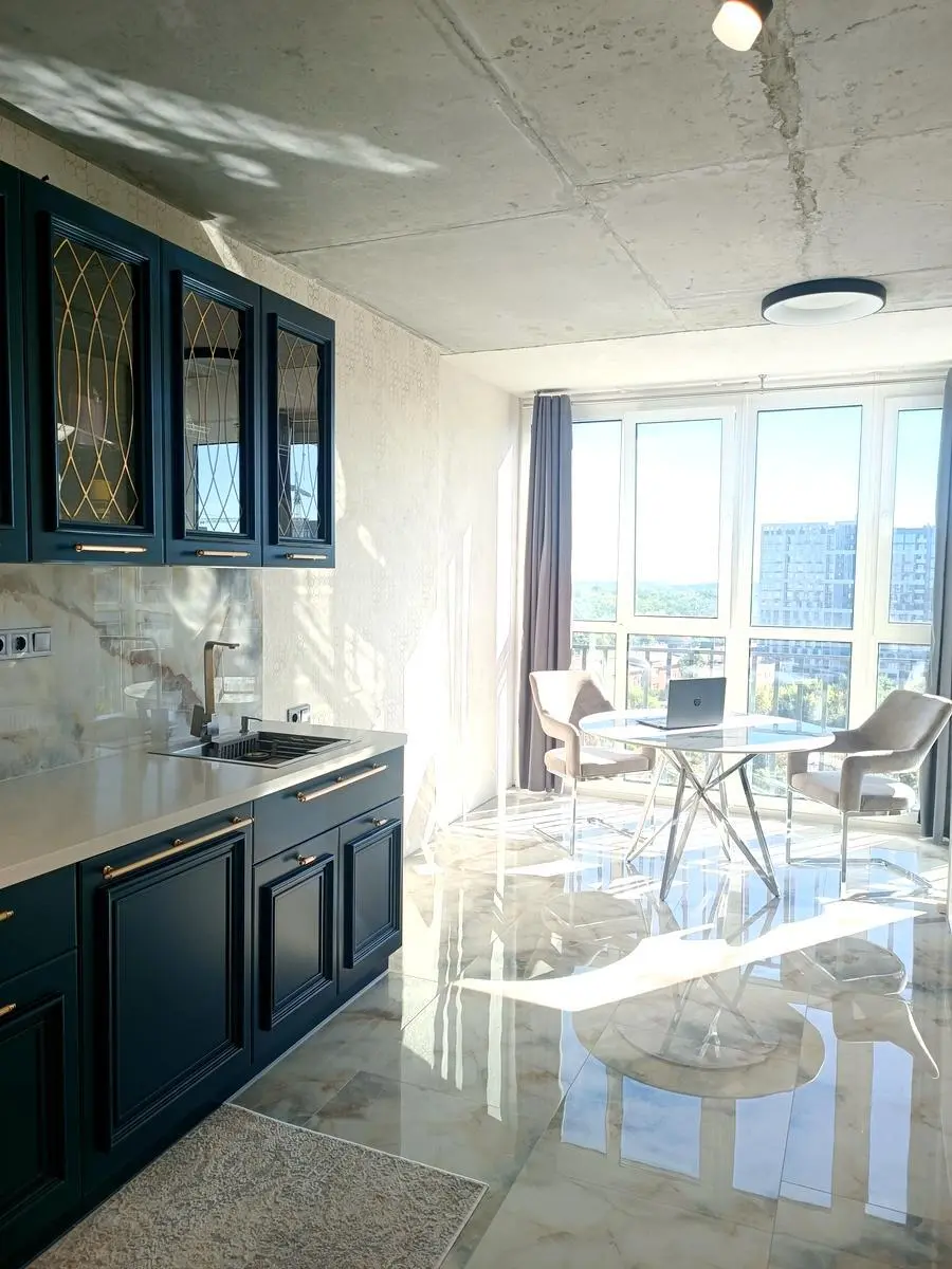 Фото Продаю 1 кімнатну квартиру, 45 кв. м, Академіка Заболотного вул.  Київ, ціна: 95000 $, код 3270