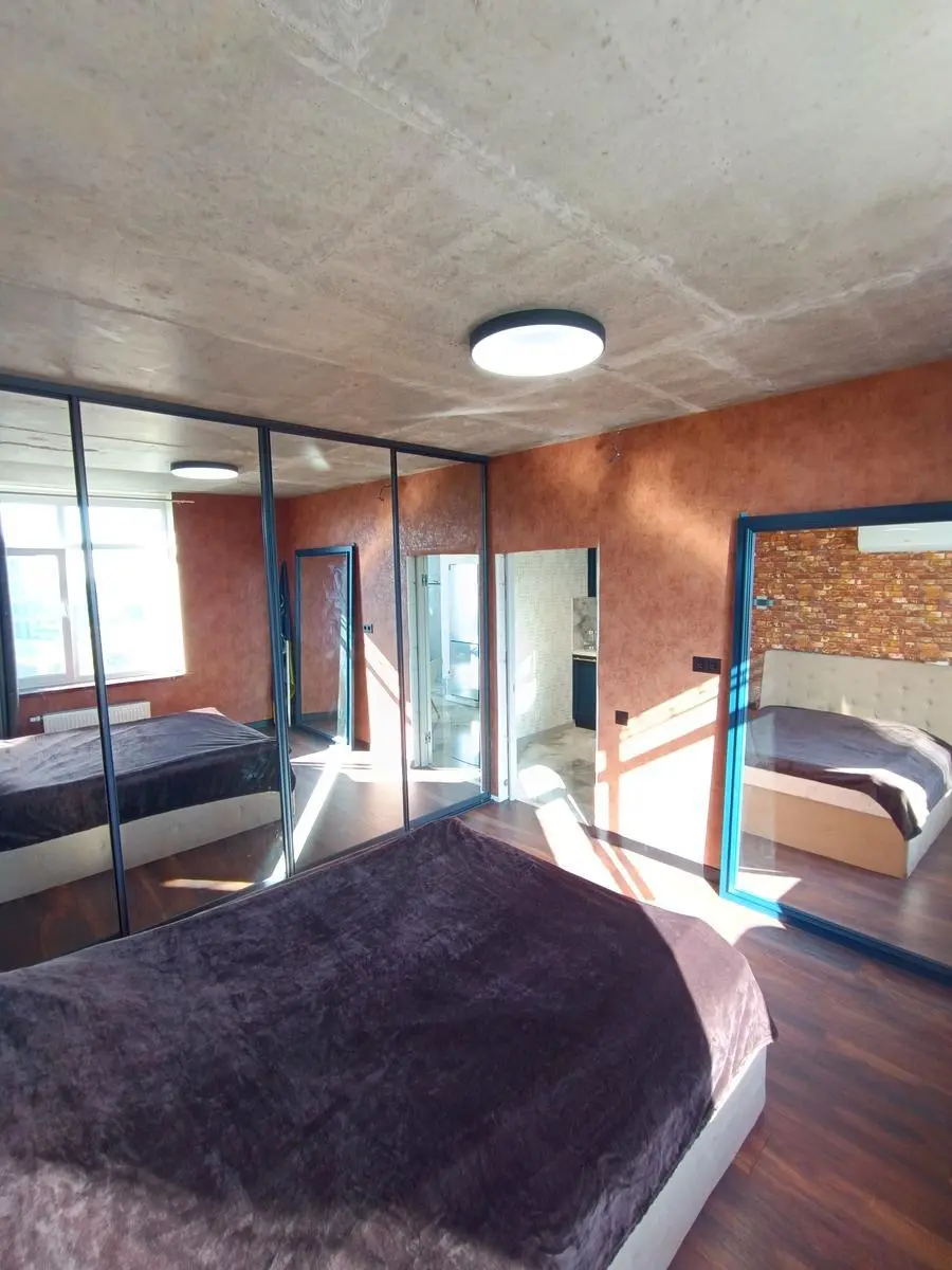 Фото Продаю 1 кімнатну квартиру, 45 кв. м, Академіка Заболотного вул.  Київ, ціна: 95000 $, код 3270