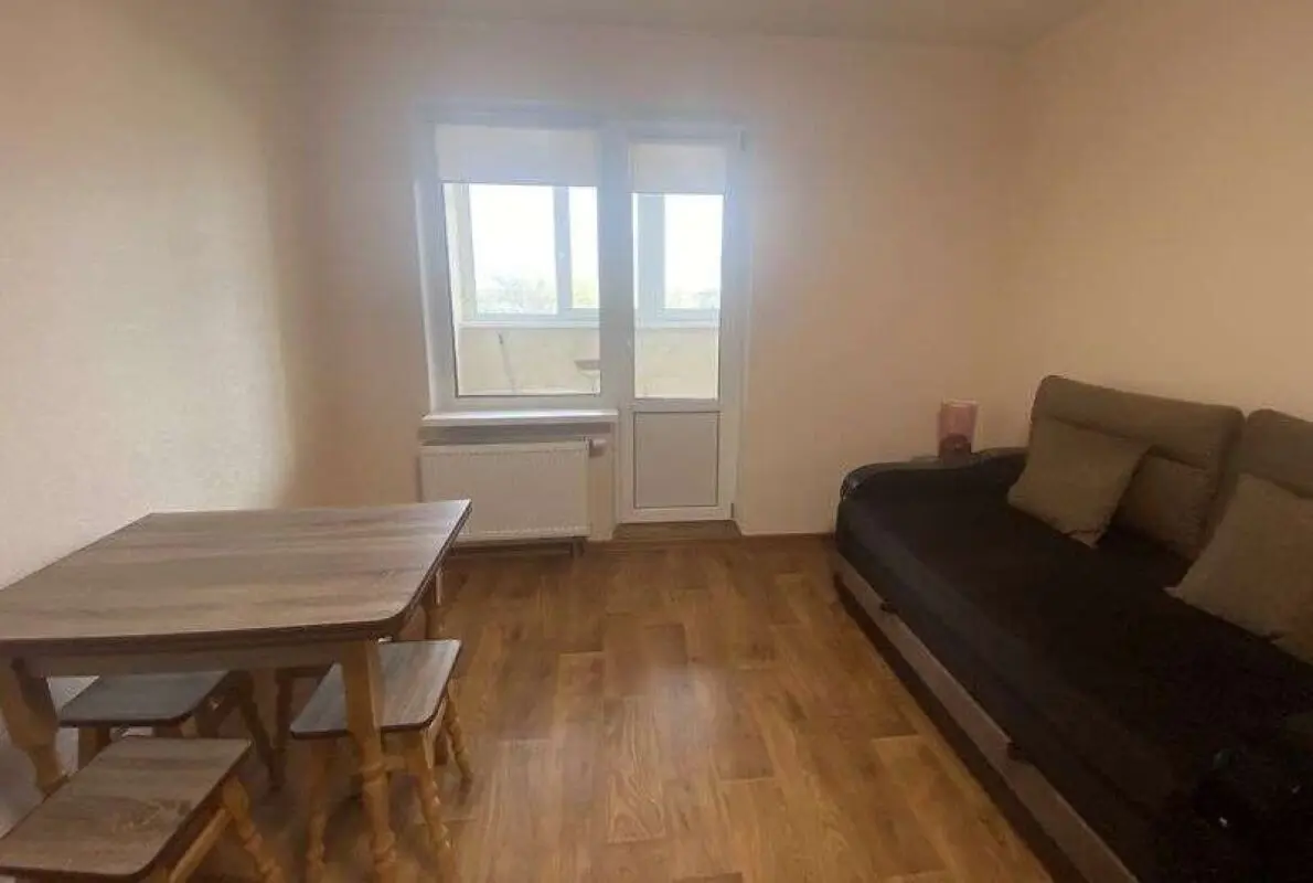 Фото Снять 1-комнатную квартиру, Ревуцкого ул. 54 Киев в долгосрочную аренду, цена: 14000 грн, код 3273