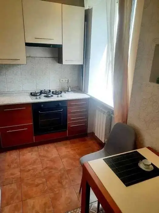 Фото Продаю 2-комнатную квартиру, 45 кв. м, Полесский пер. 3 Киев, цена: 45000 $, код 3276