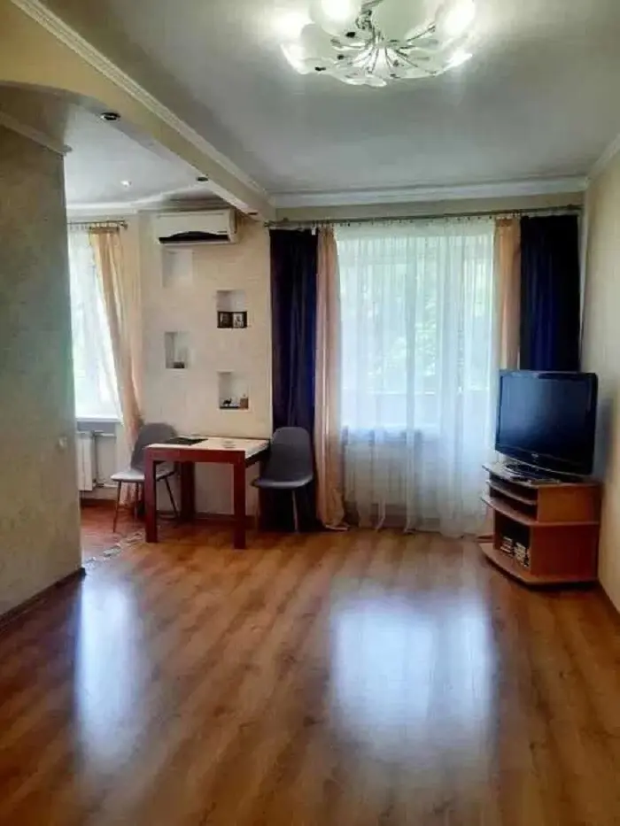 Фото Продаю 2-комнатную квартиру, 45 кв. м, Полесский пер. 3 Киев, цена: 45000 $, код 3276