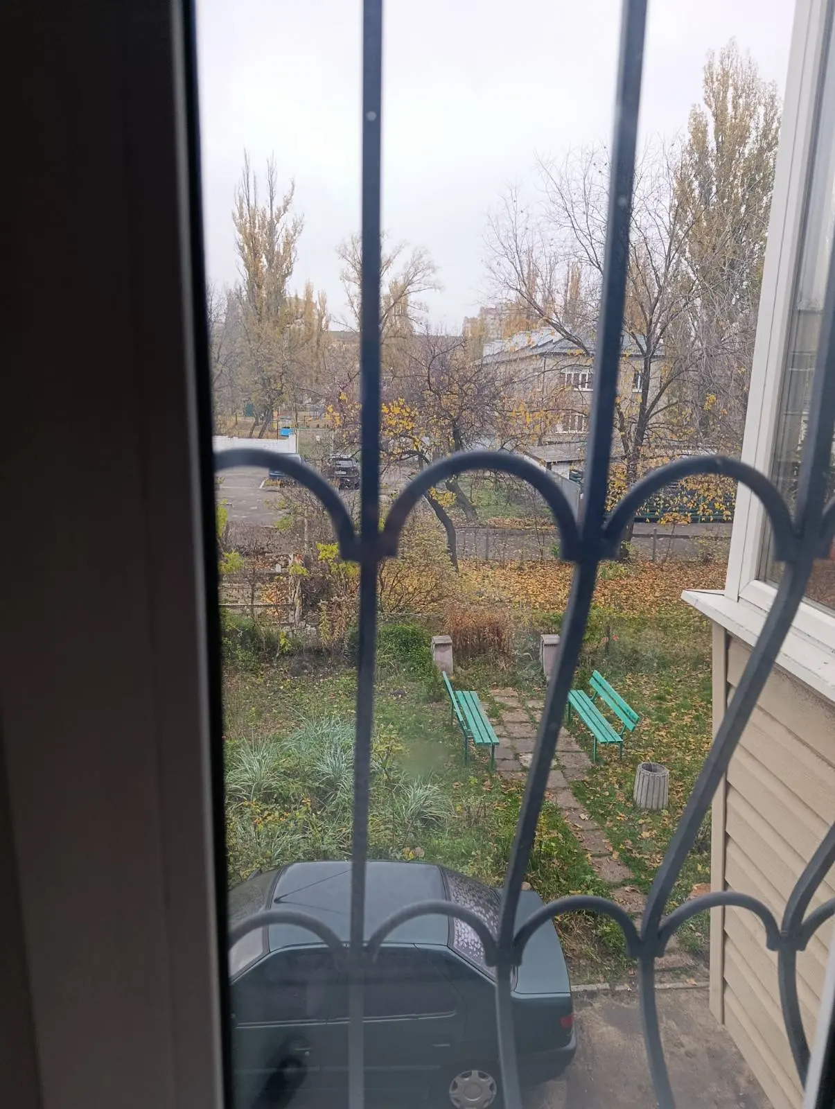 Фото Зняти 1 кімнатну квартиру, Будівельників вул. 24 Київ в довгострокову оренду, ціна: 11000 UAH, код 3285