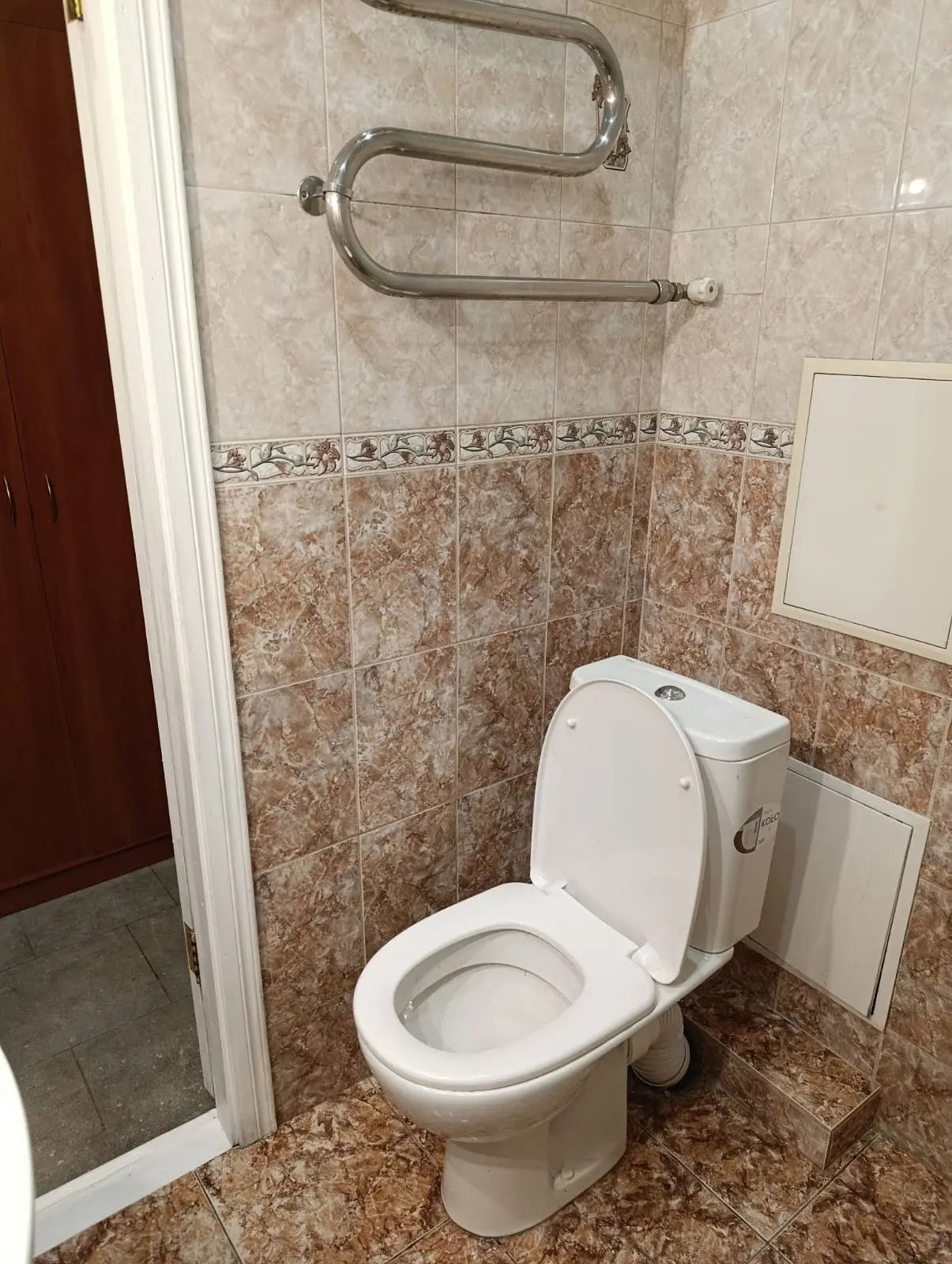 Фото Зняти 1 кімнатну квартиру, Будівельників вул. 24 Київ в довгострокову оренду, ціна: 11000 UAH, код 3285