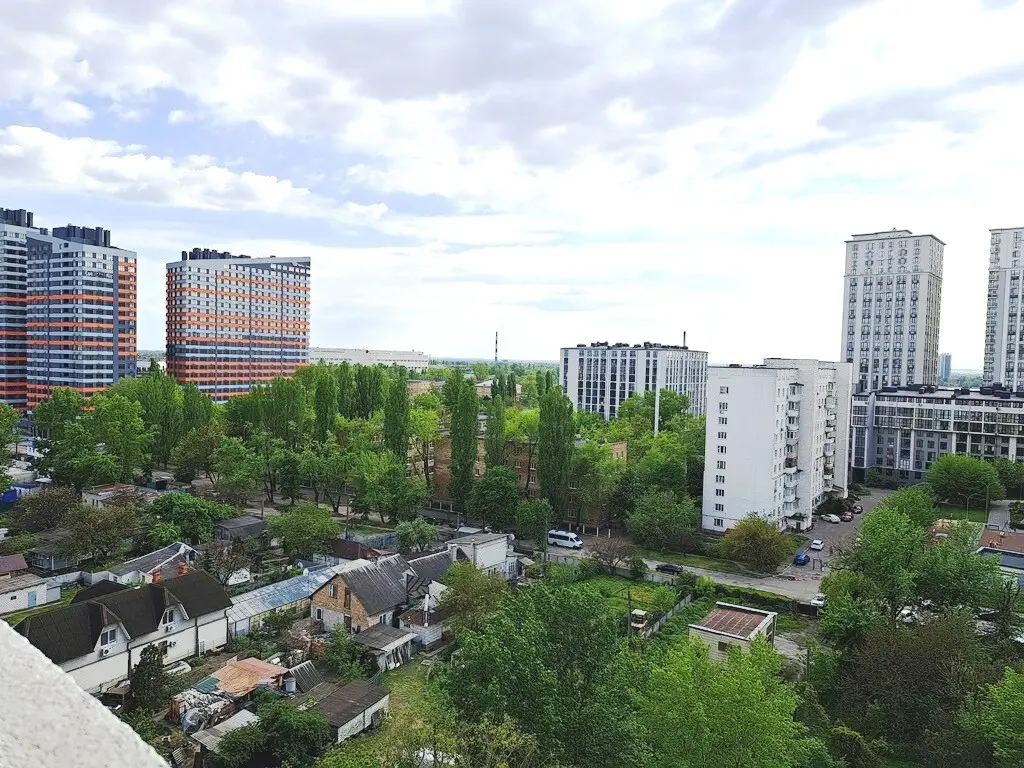 Фото Снять 1-комнатную квартиру, Харьковское шоссе 188 Киев в долгосрочную аренду, цена: 12000 грн, код 3288