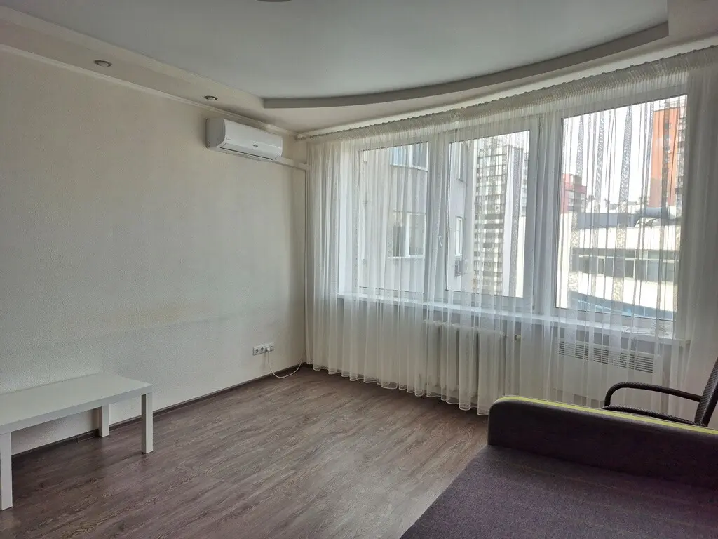 Фото Снять 1-комнатную квартиру, Михаила Гришко ул. 9 Киев в долгосрочную аренду, цена: 16000 грн, код 3289