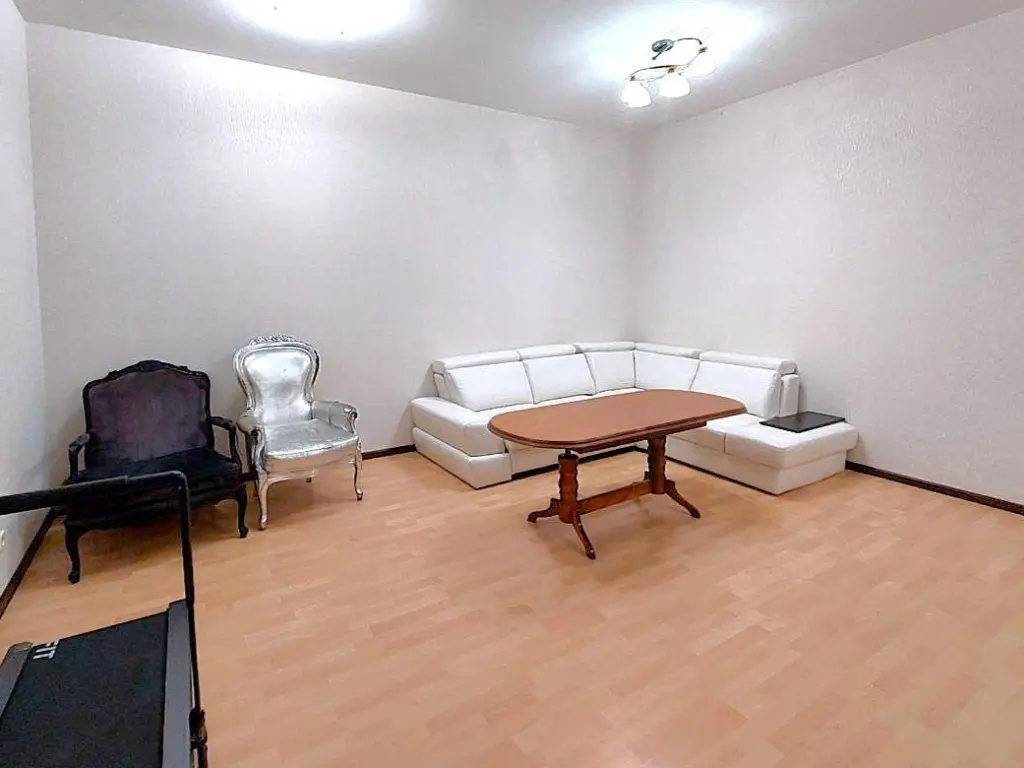 Фото Зняти 2 кімнатну квартиру, Катерининська пл. 5 Одеса в довгострокову оренду, ціна: 14000 UAH, код 3201