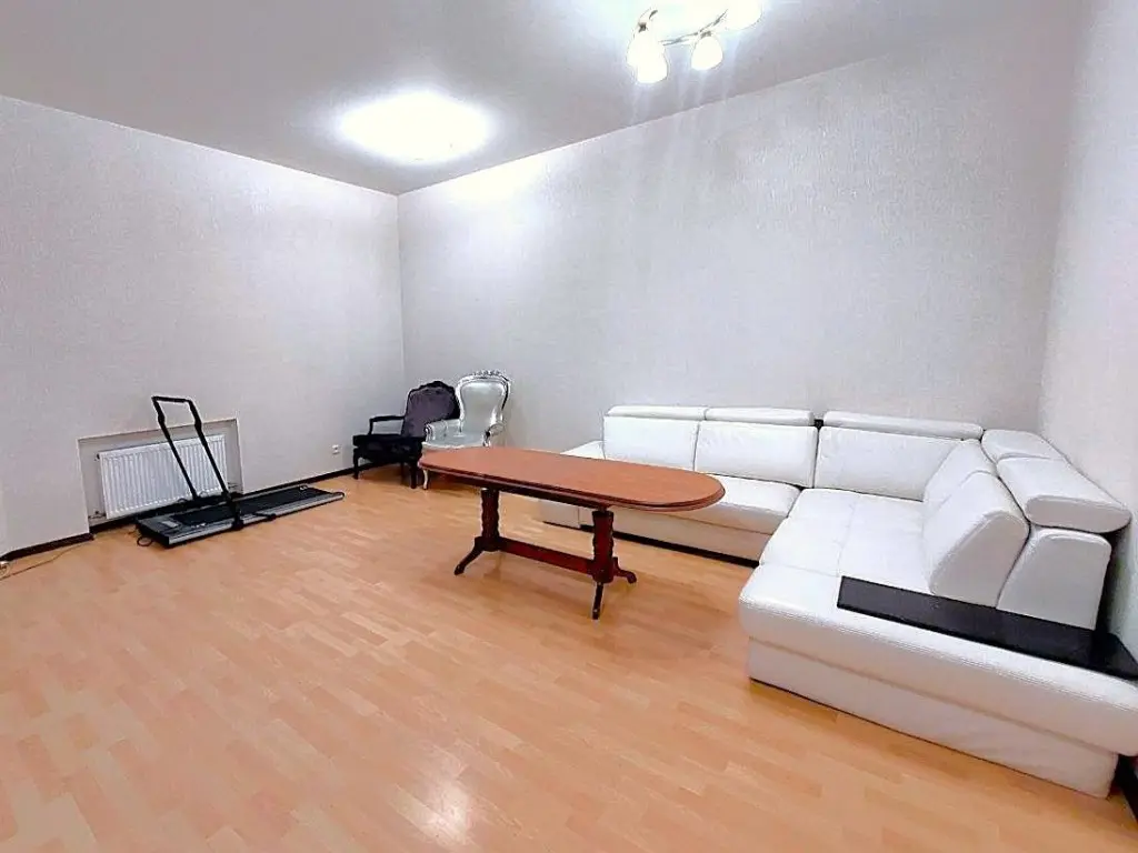 Фото Зняти 2 кімнатну квартиру, Катерининська пл. 5 Одеса в довгострокову оренду, ціна: 14000 UAH, код 3201