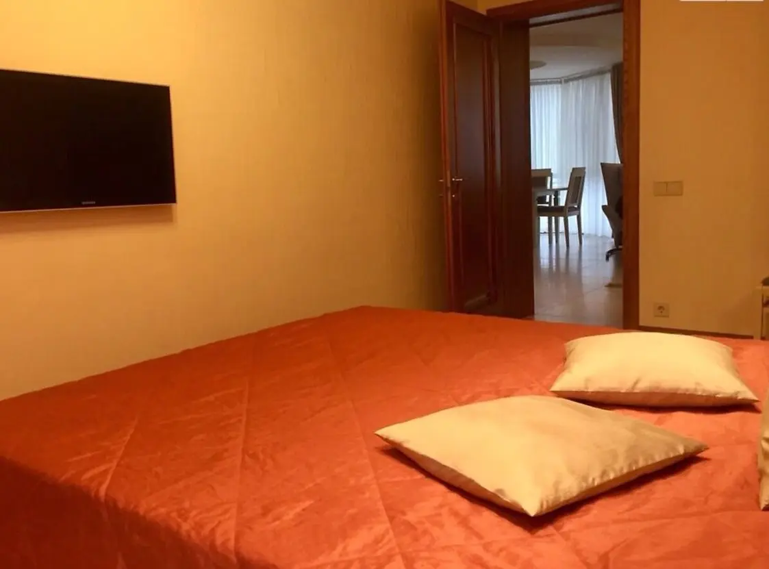 Фото Продаю 2-комнатную квартиру, 65 кв. м, Леси Украинки бульв. 10 Киев, цена: 150000 $, код 3291