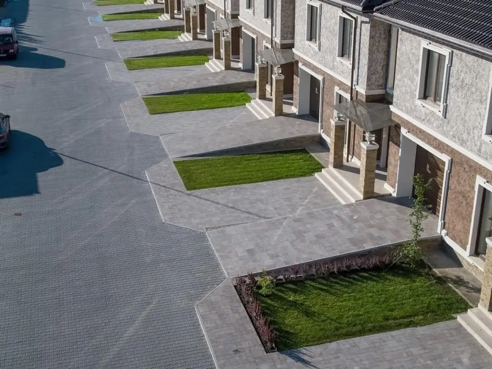 Фото Зняти будинок, Центральна вул.  Київ в довгострокову оренду, ціна: 2800 $, код 3298