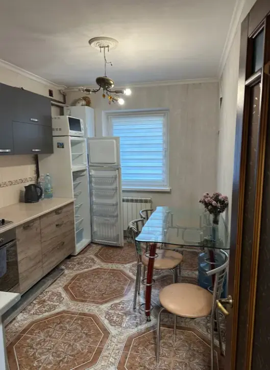 Фото Selling a 3-room apartment, 68 sq.m., Armiiska Street  Odesa, price: 78000 $, code 3301