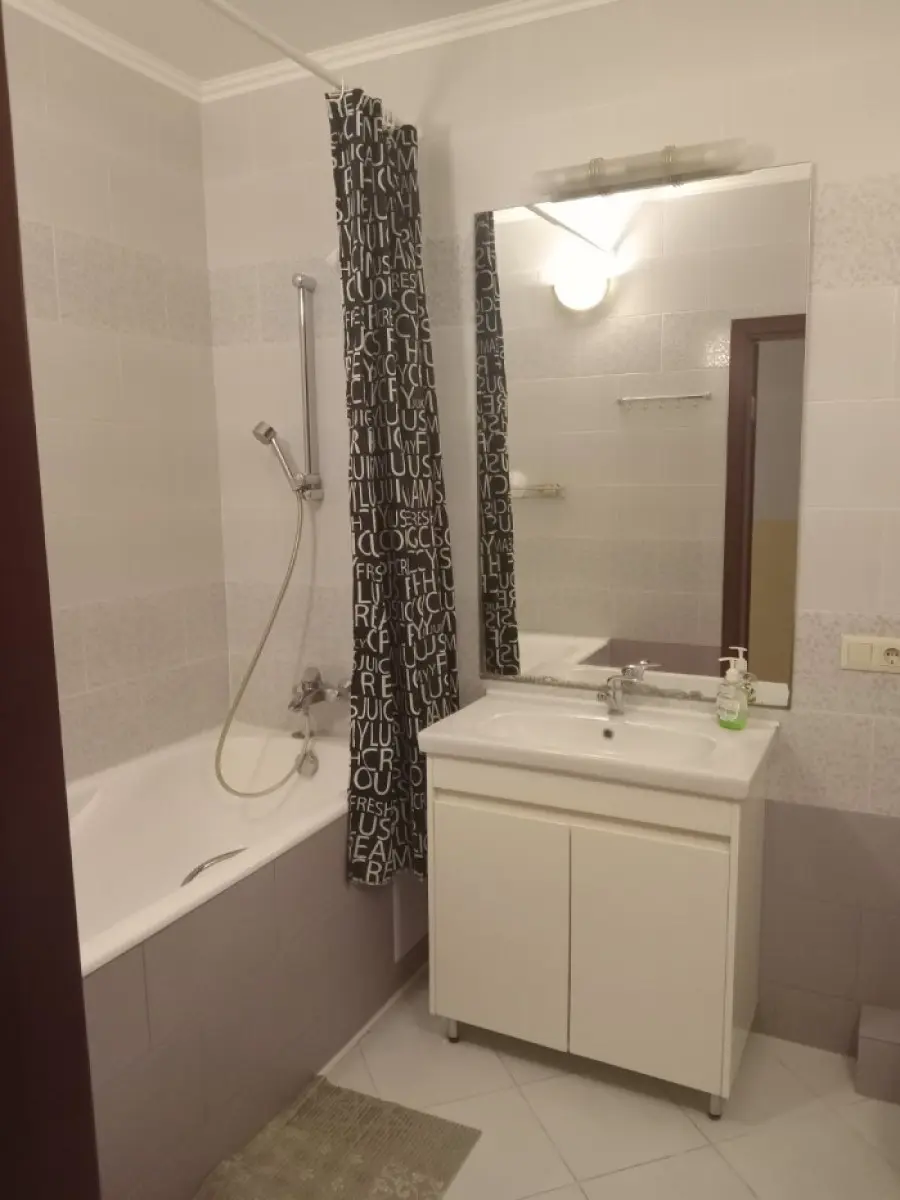 Фото Снять 3-комнатную квартиру, Княжий Затон ул. 21 Киев в долгосрочную аренду, цена: 25000 UAH, код 3303