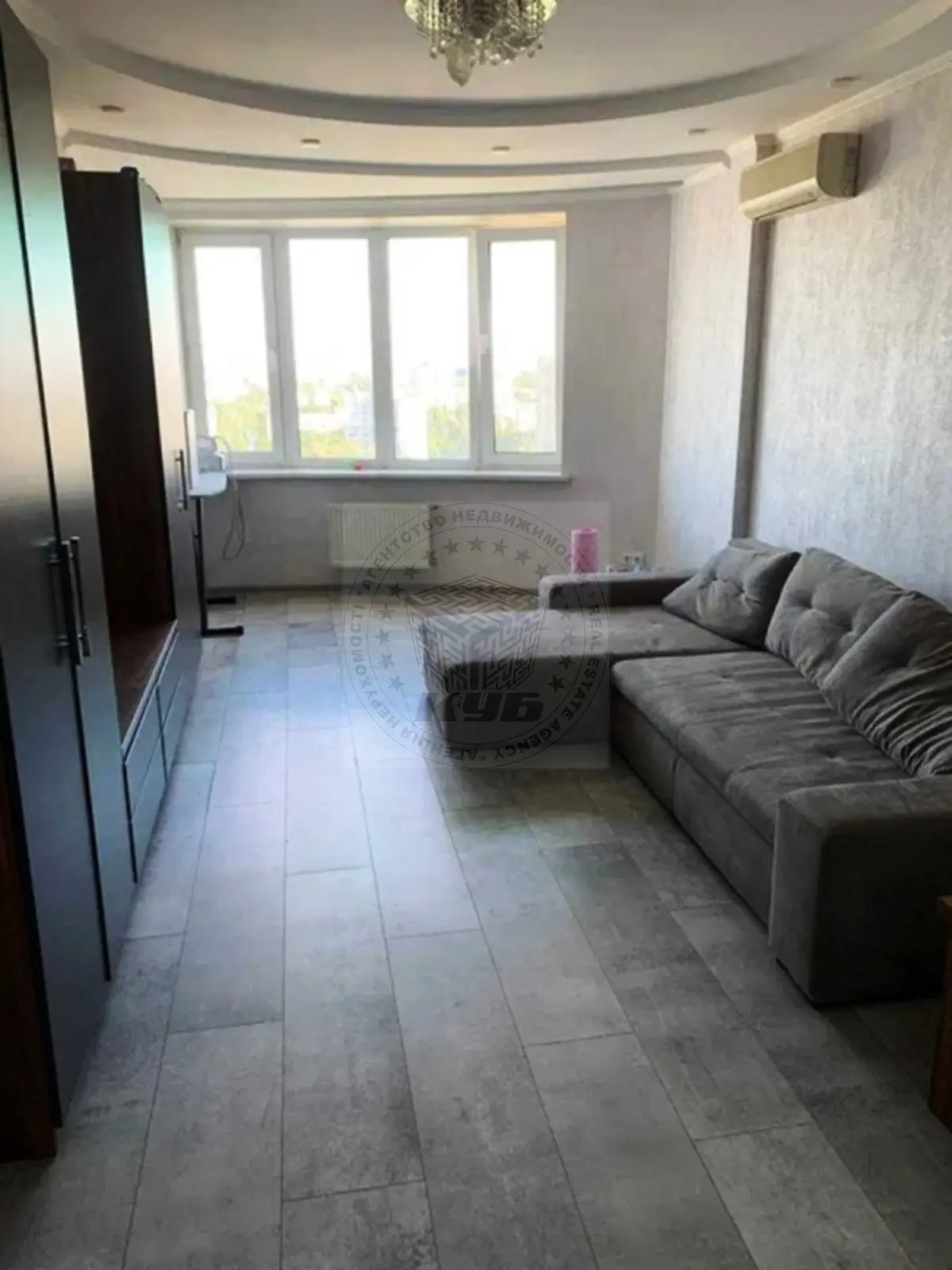 Фото Selling a 2-room apartment, 82 sq.m., Verkhovynna Street 35 Kyiv, price: 125000 $, code 3306