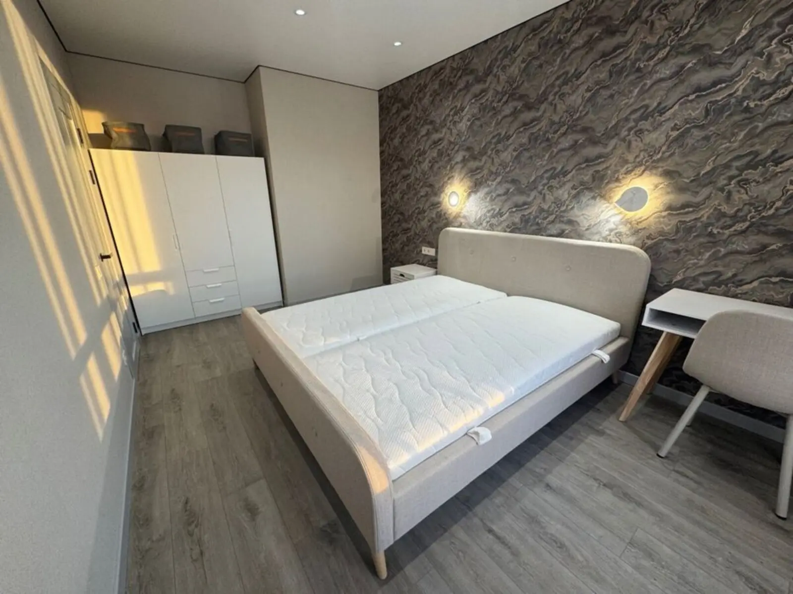 Фото Продаю 1 кімнатну квартиру, 43 кв. м, Олександра Олеся вул.  Київ, ціна: 98000 $, код 3311